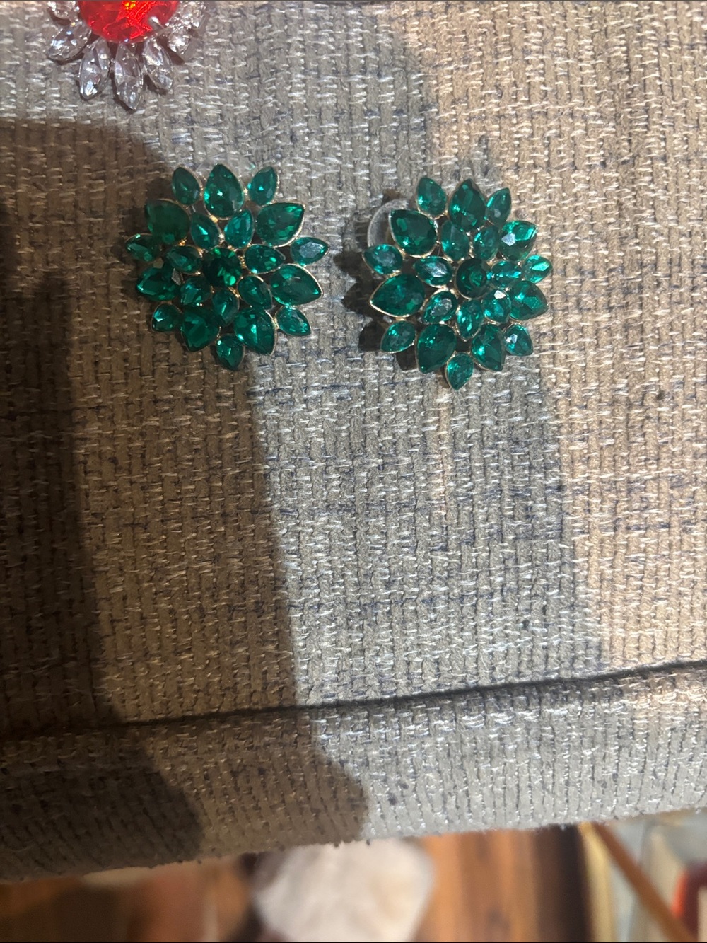 Emerald green Earrings​​
